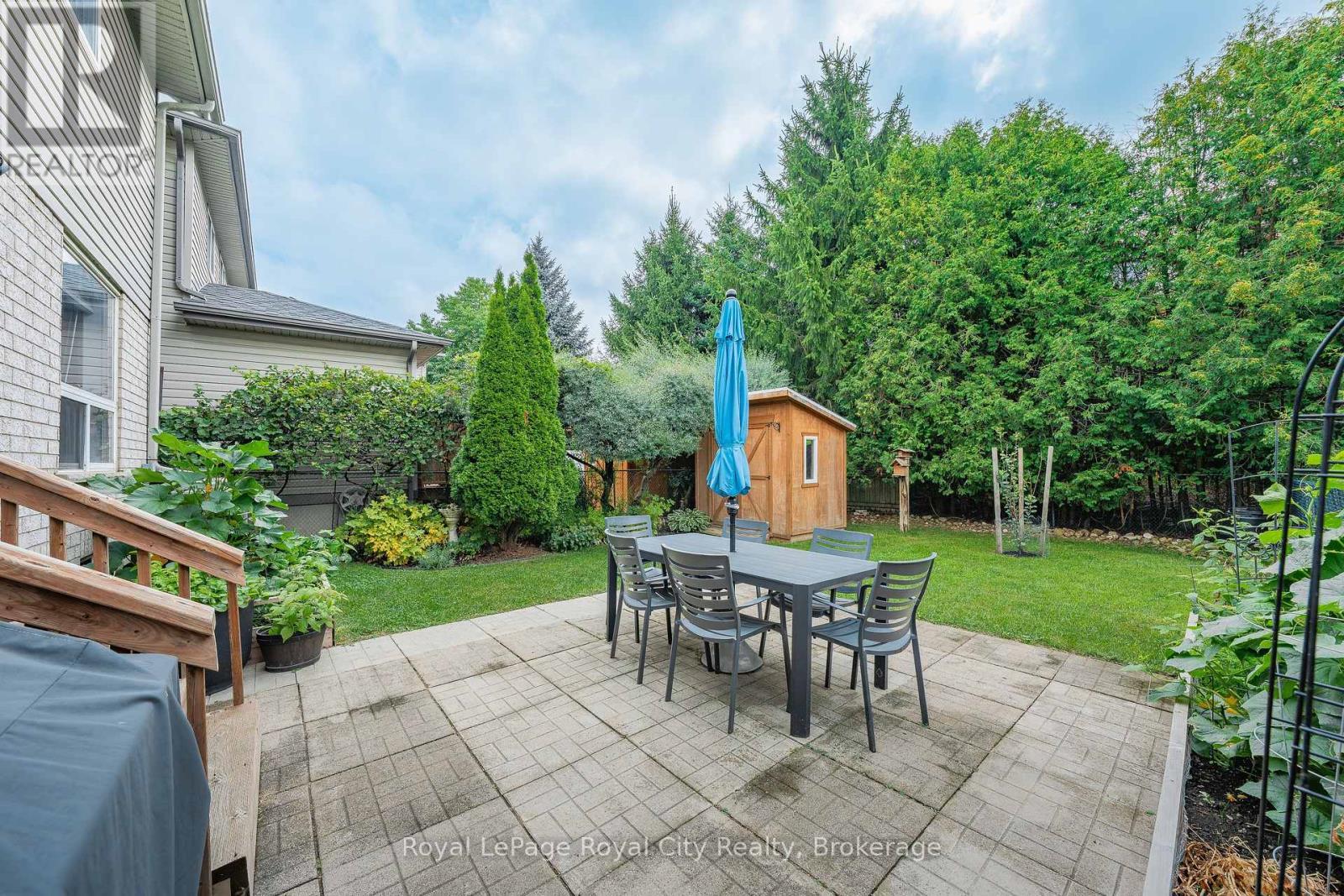 












89 DOYLE DRIVE

,
Guelph (Clairfields/Hanlon Business Park),




Ontario
N1G5B9

