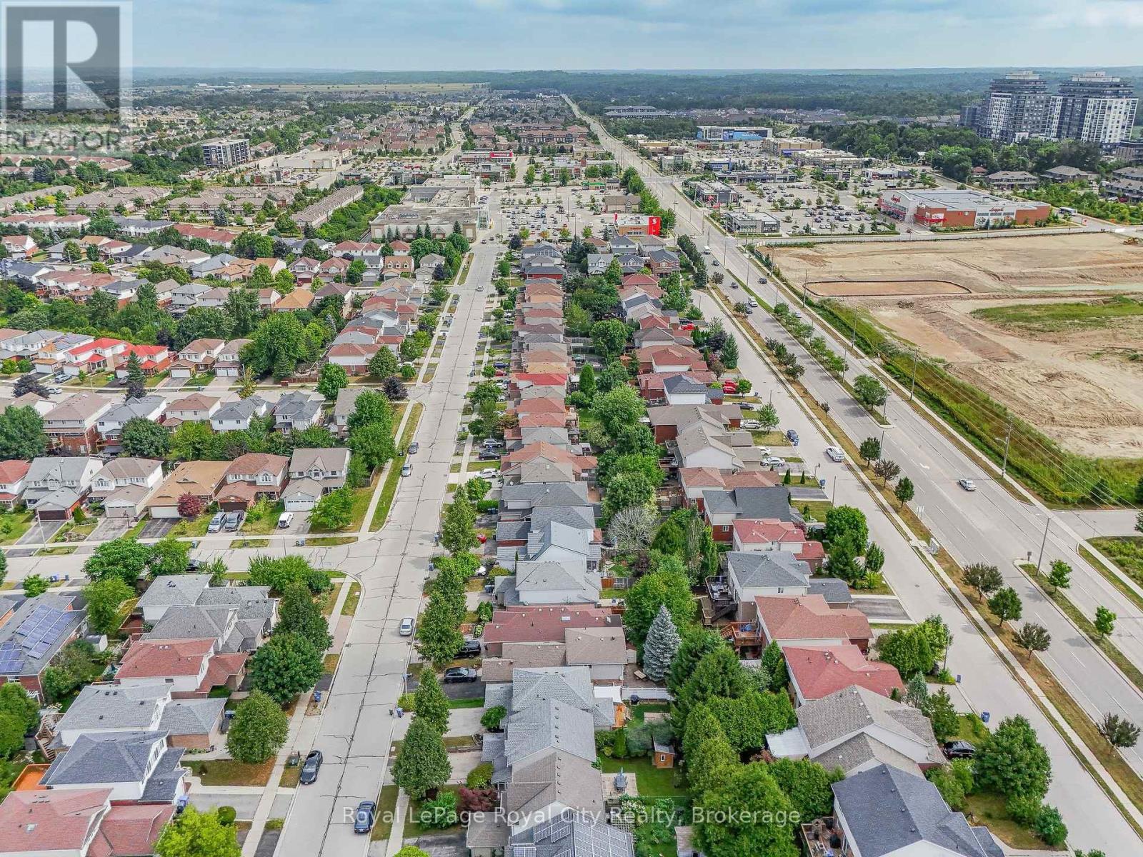 












89 DOYLE DRIVE

,
Guelph (Clairfields/Hanlon Business Park),




Ontario
N1G5B9

