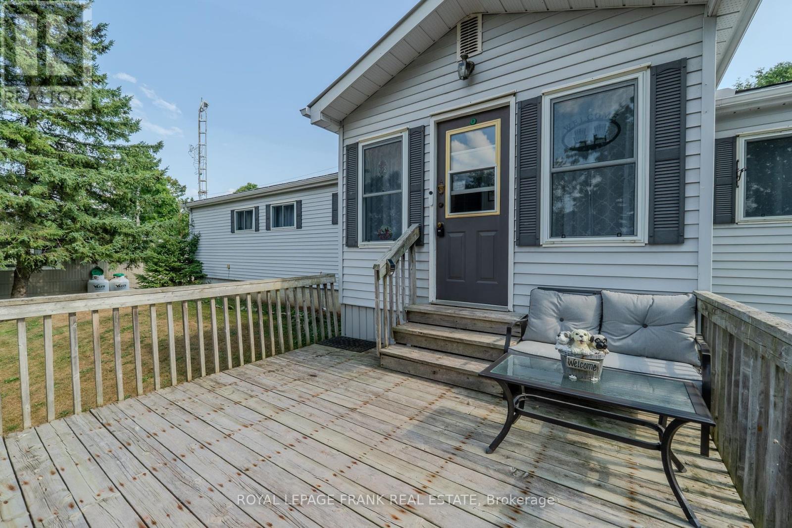












10 FENELON WAY

,
Kawartha Lakes (Lindsay),




Ontario
K9V0H5


