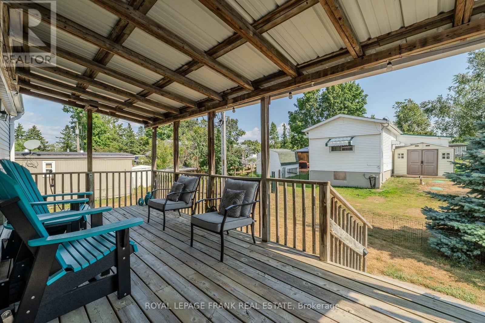 












10 FENELON WAY

,
Kawartha Lakes (Lindsay),




Ontario
K9V0H5

