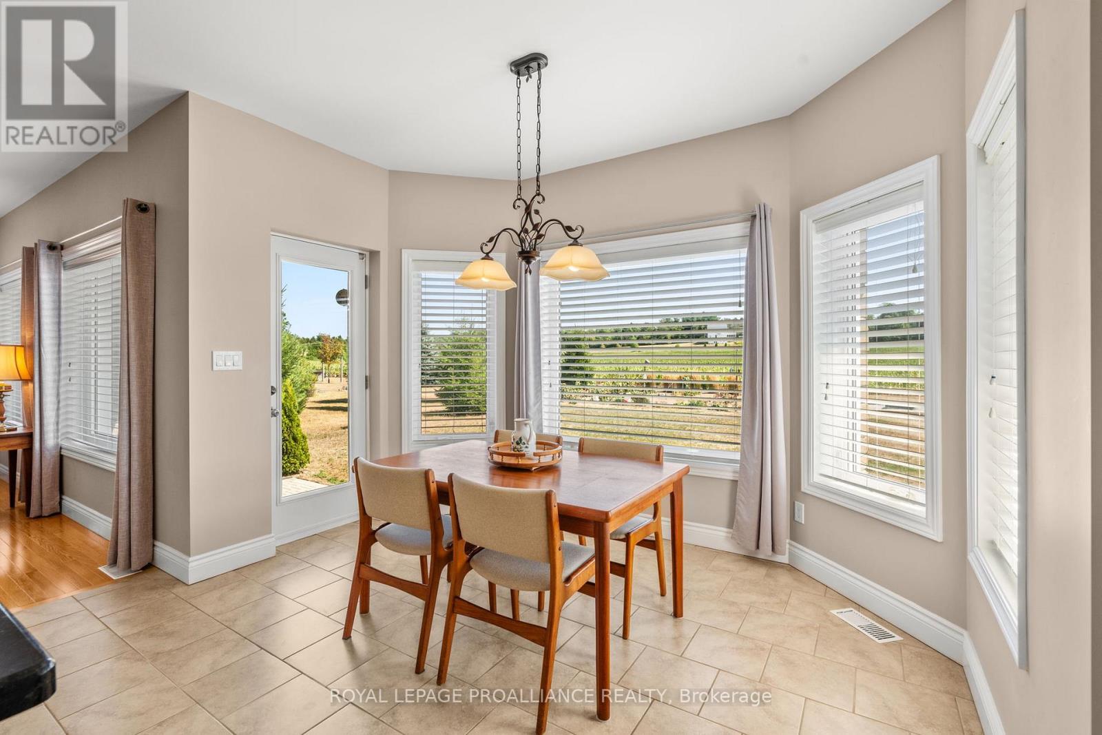 












1151 VERNONVILLE ROAD

,
Alnwick/Haldimand (Grafton),




Ontario
K0K2G0

