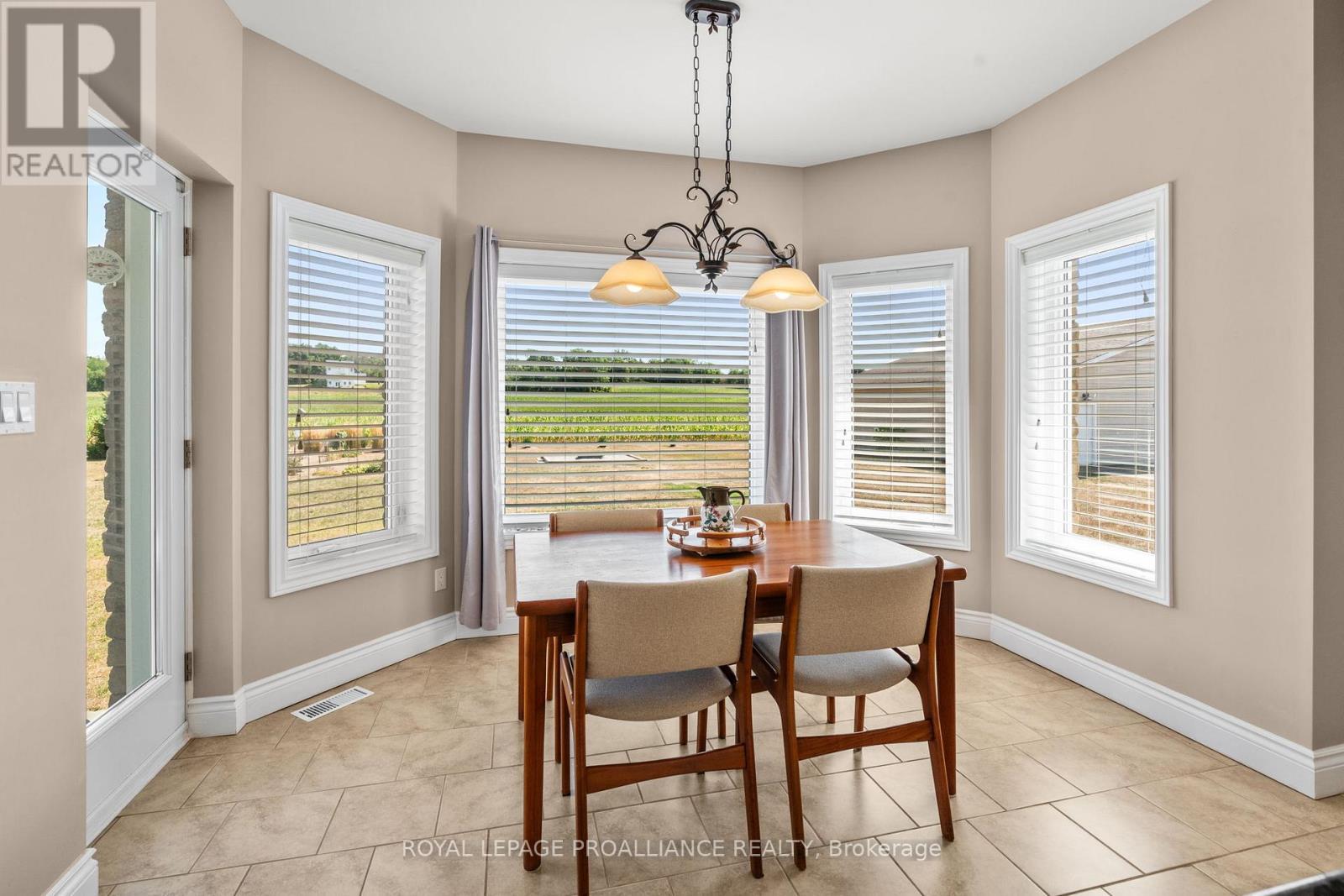 












1151 VERNONVILLE ROAD

,
Alnwick/Haldimand (Grafton),




Ontario
K0K2G0

