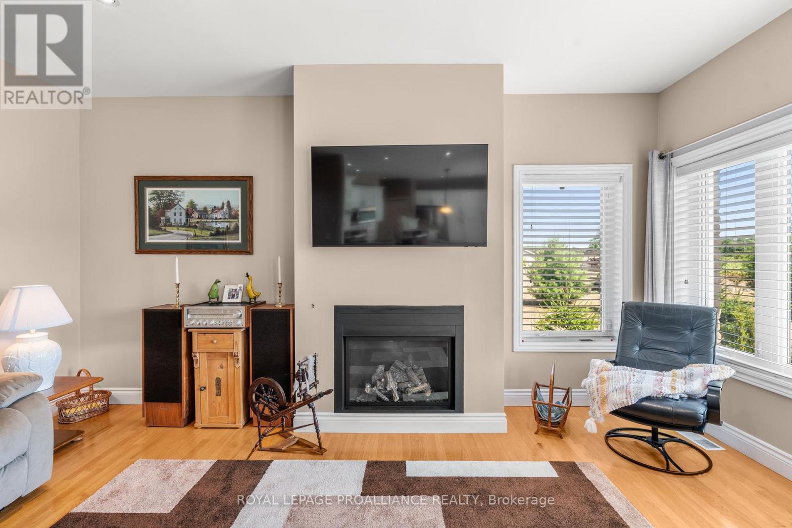 












1151 VERNONVILLE ROAD

,
Alnwick/Haldimand (Grafton),




Ontario
K0K2G0

