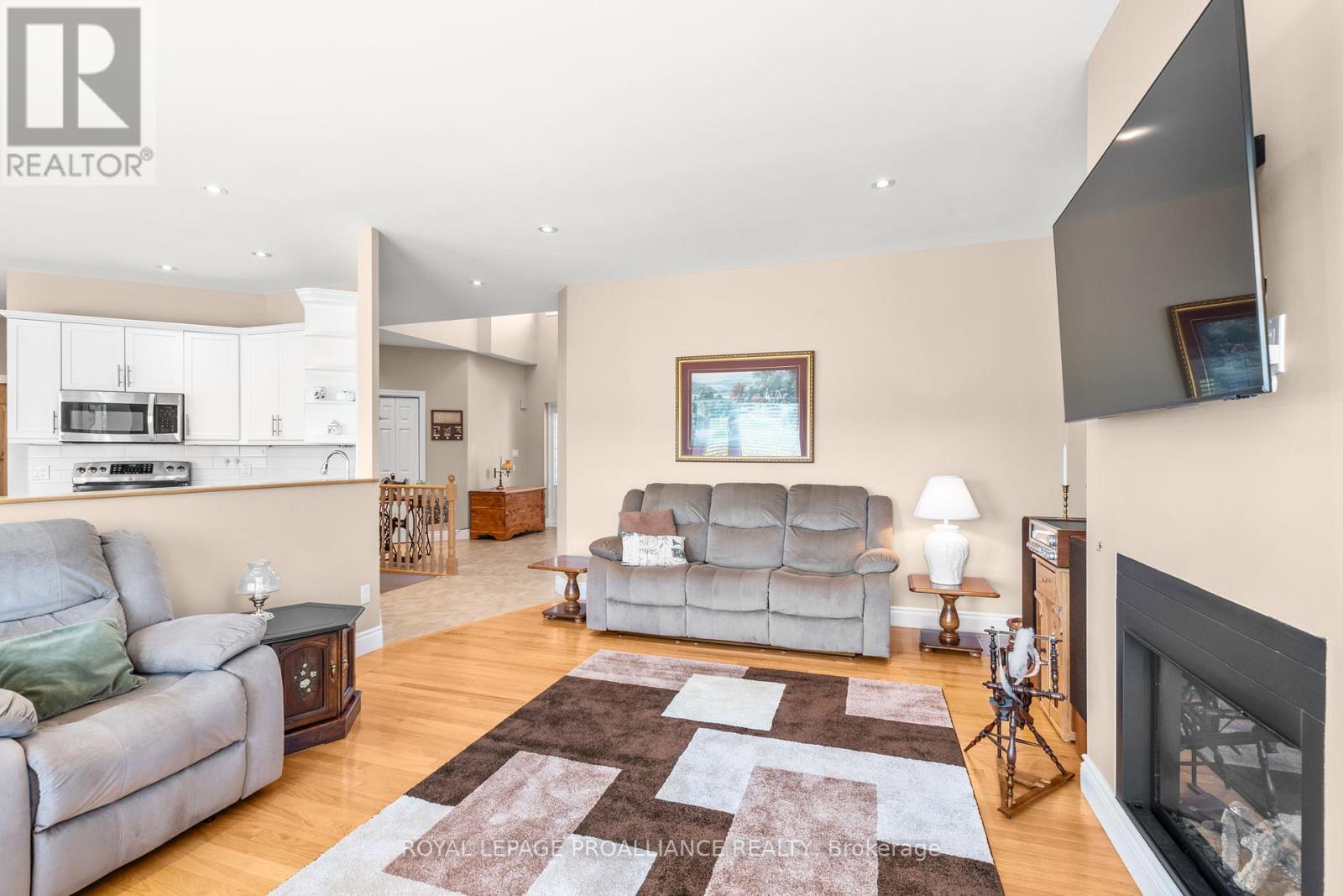 












1151 VERNONVILLE ROAD

,
Alnwick/Haldimand (Grafton),




Ontario
K0K2G0

