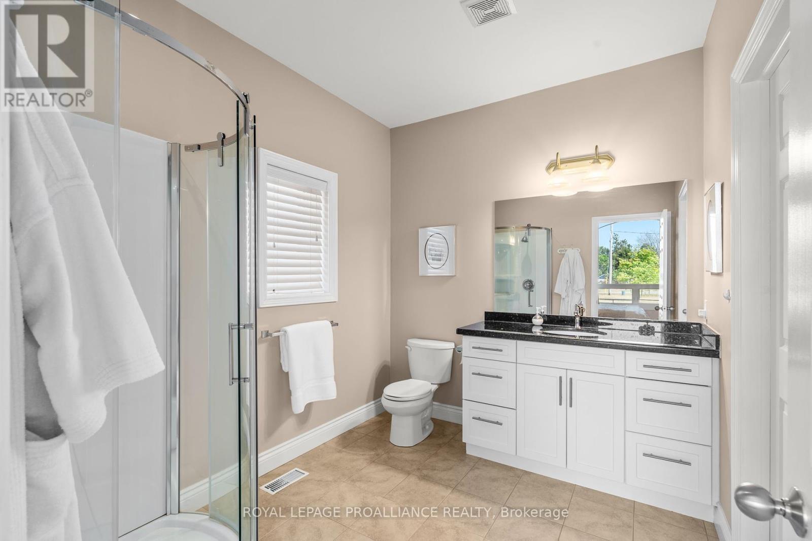 












1151 VERNONVILLE ROAD

,
Alnwick/Haldimand (Grafton),




Ontario
K0K2G0

