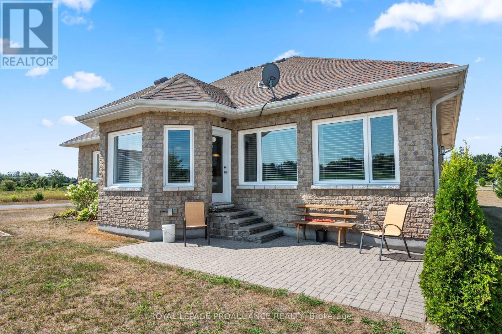 












1151 VERNONVILLE ROAD

,
Alnwick/Haldimand (Grafton),




Ontario
K0K2G0

