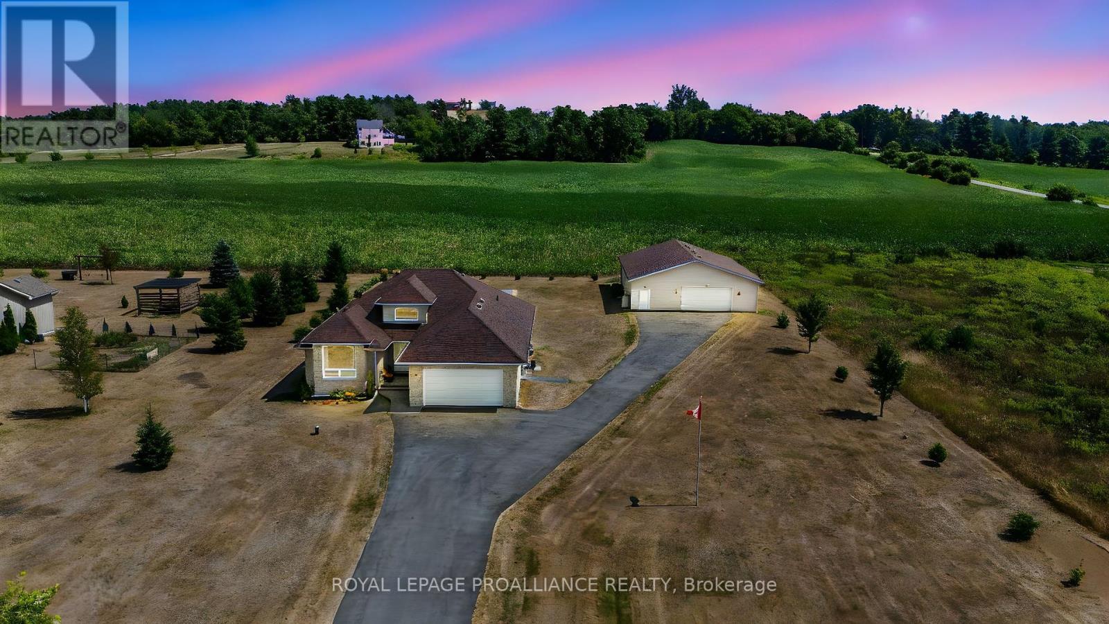 












1151 VERNONVILLE ROAD

,
Alnwick/Haldimand (Grafton),




Ontario
K0K2G0

