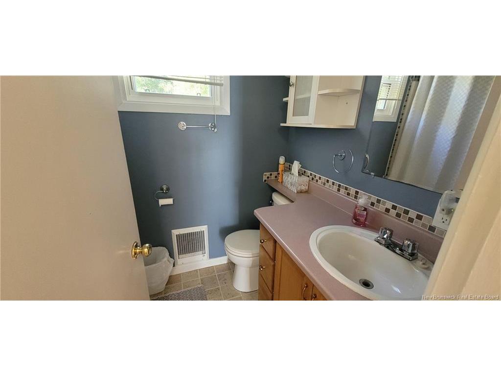 









20


Ronald

RD,
Grande-Digue,




NB
E4R 5B5

