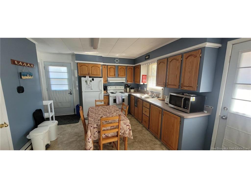 









20


Ronald

RD,
Grande-Digue,




NB
E4R 5B5

