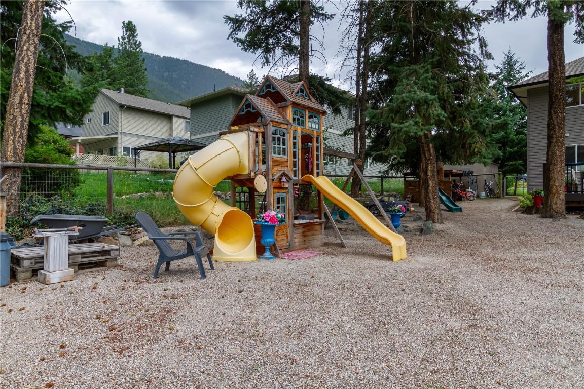 









5644


Lynes

Road,
Falkland,




BC
V0E 1W0

