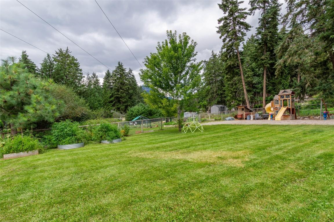 









5644


Lynes

Road,
Falkland,




BC
V0E 1W0

