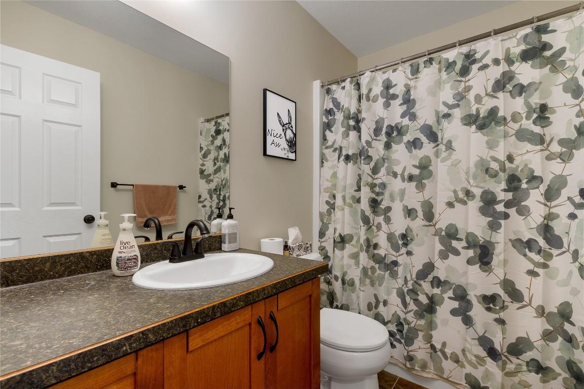 









5644


Lynes

Road,
Falkland,




BC
V0E 1W0


