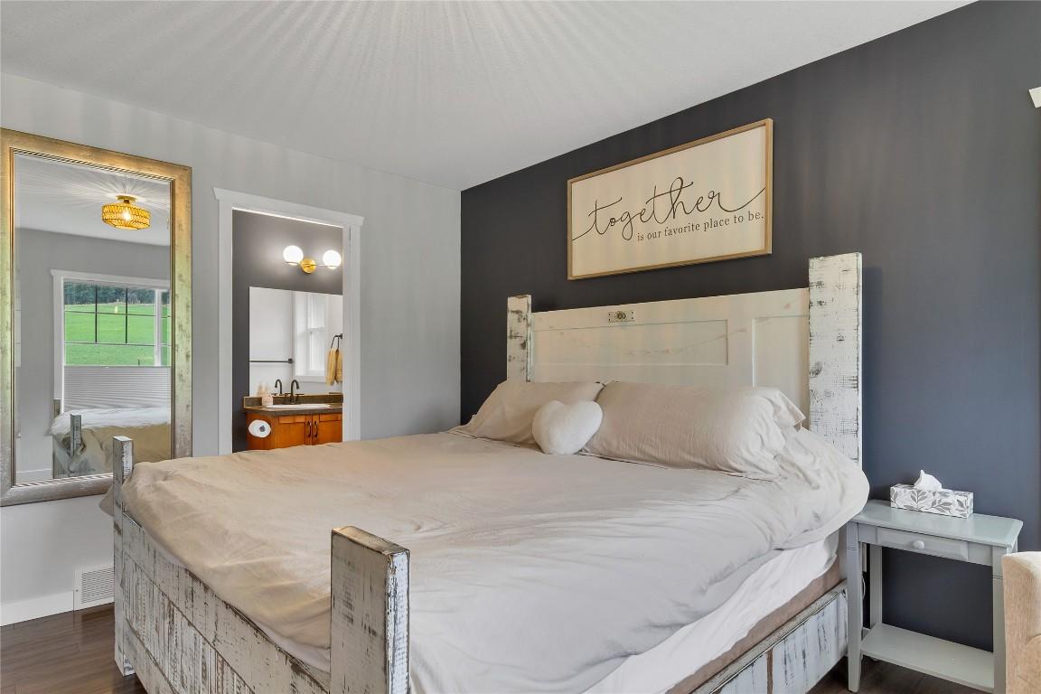 









5644


Lynes

Road,
Falkland,




BC
V0E 1W0

