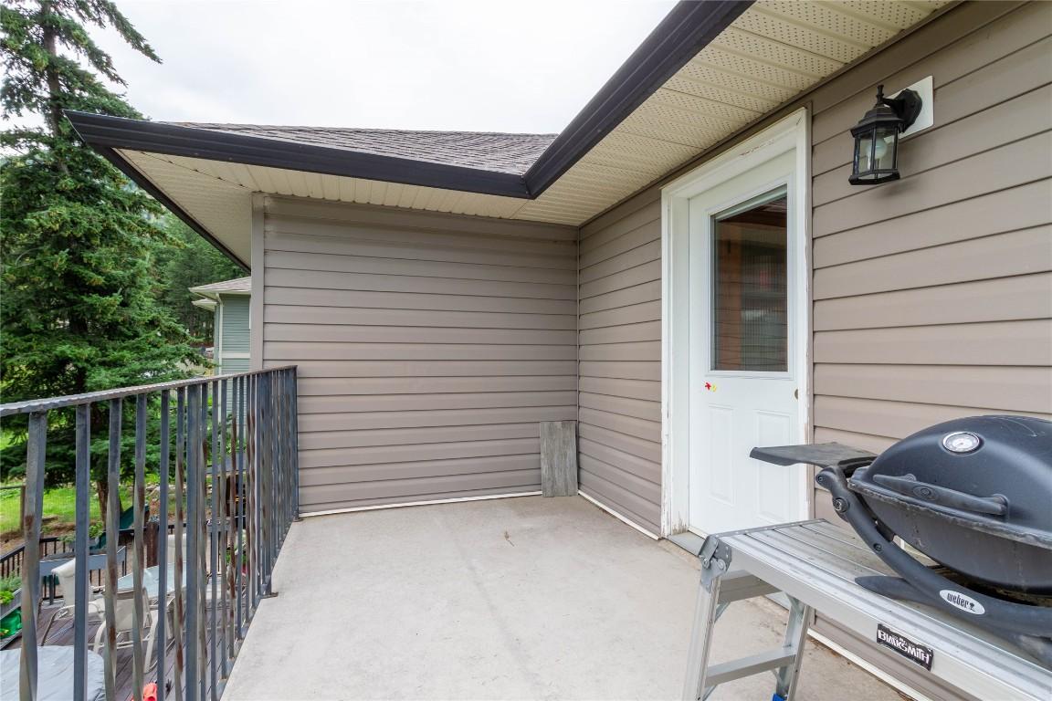 









5644


Lynes

Road,
Falkland,




BC
V0E 1W0

