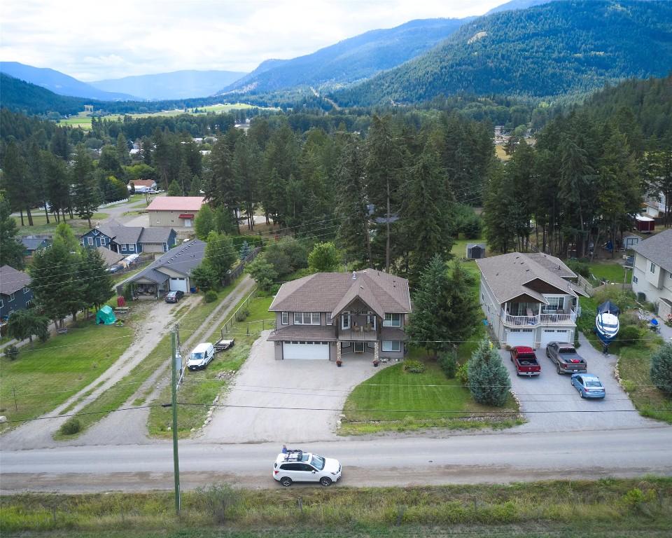 









5644


Lynes

Road,
Falkland,




BC
V0E 1W0

