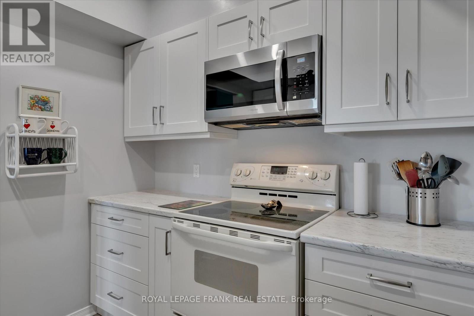 












308 - 40 AUBURN STREET

,
Peterborough East (North),




Ontario
K9H2G2

