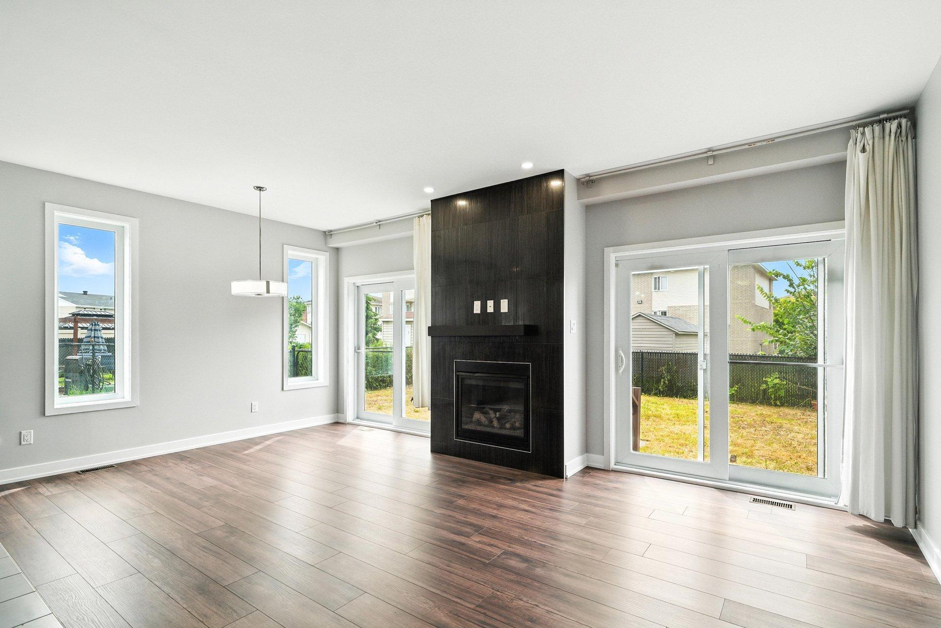 









89


Boul. de la Cité

,
Gatineau (Gatineau),




QC
J8T8K3

