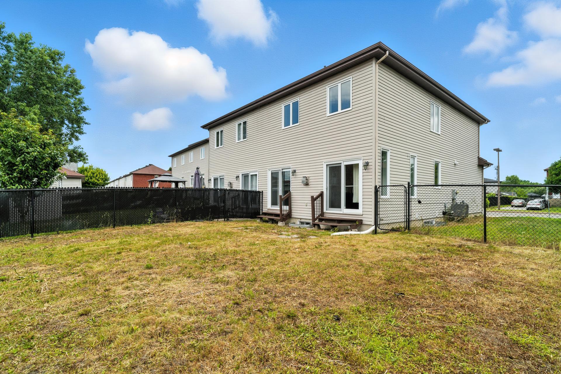 









89


Boul. de la Cité

,
Gatineau (Gatineau),




QC
J8T8K3

