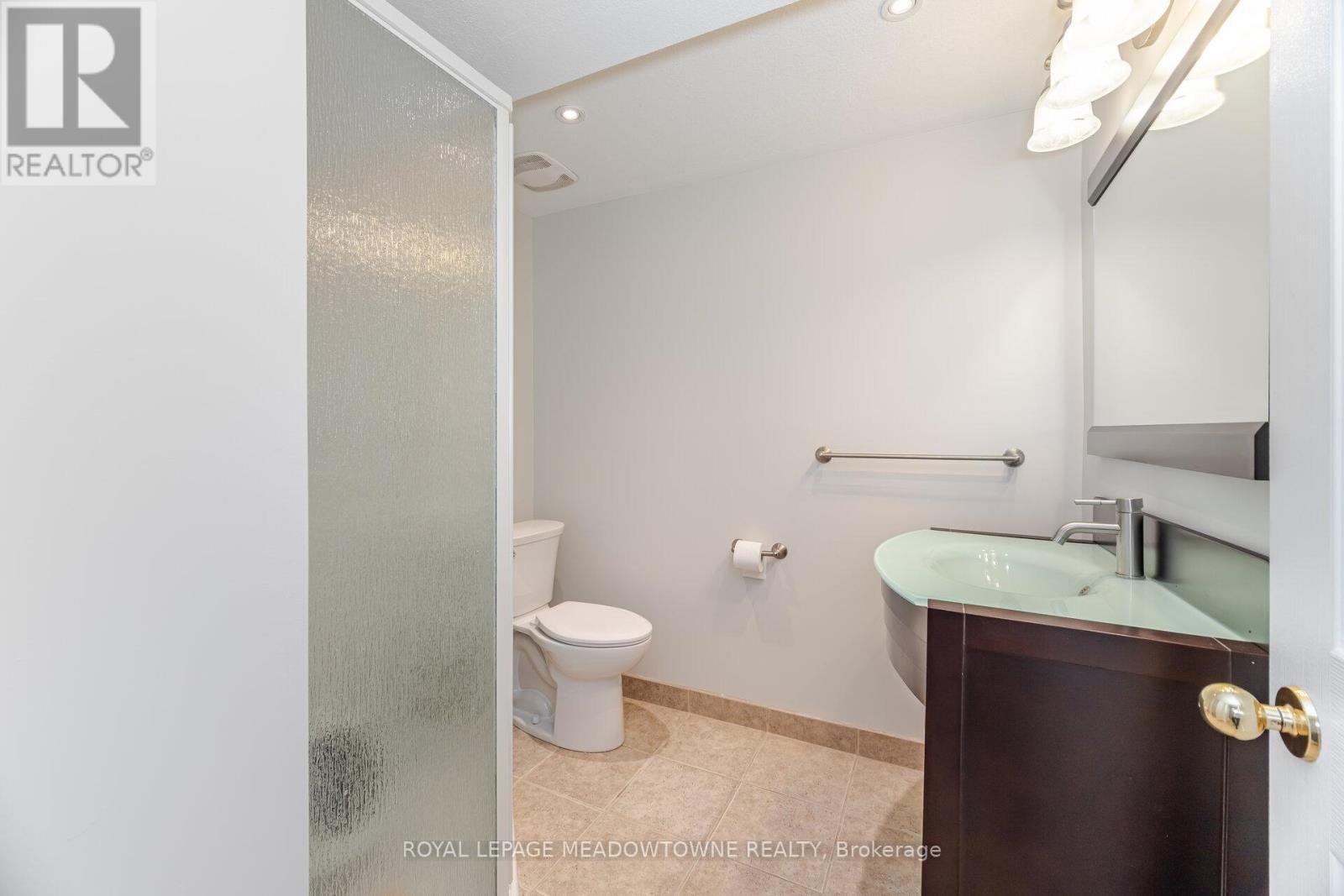 












653 JOYCE BOULEVARD

,
Milton,




Ontario
L9T3E3

