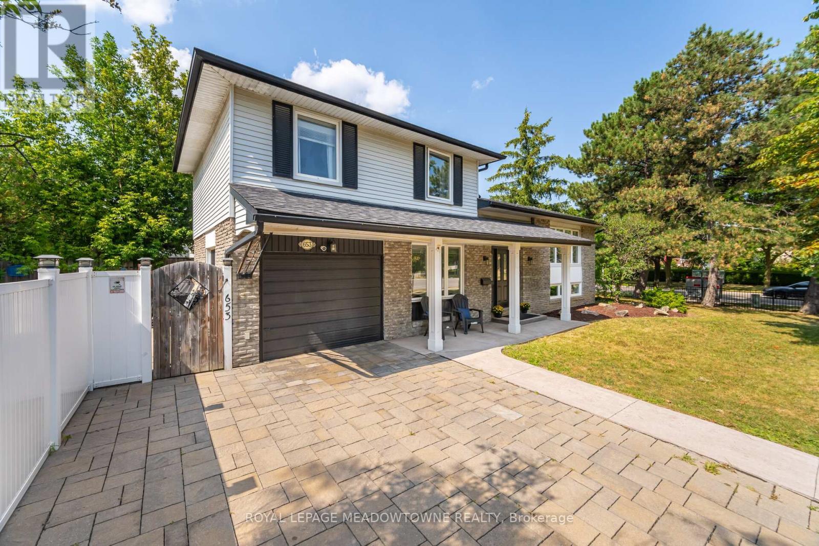 












653 JOYCE BOULEVARD

,
Milton,




Ontario
L9T3E3

