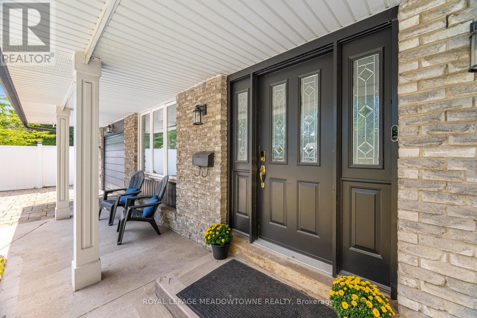 












653 JOYCE BOULEVARD

,
Milton,




Ontario
L9T3E3

