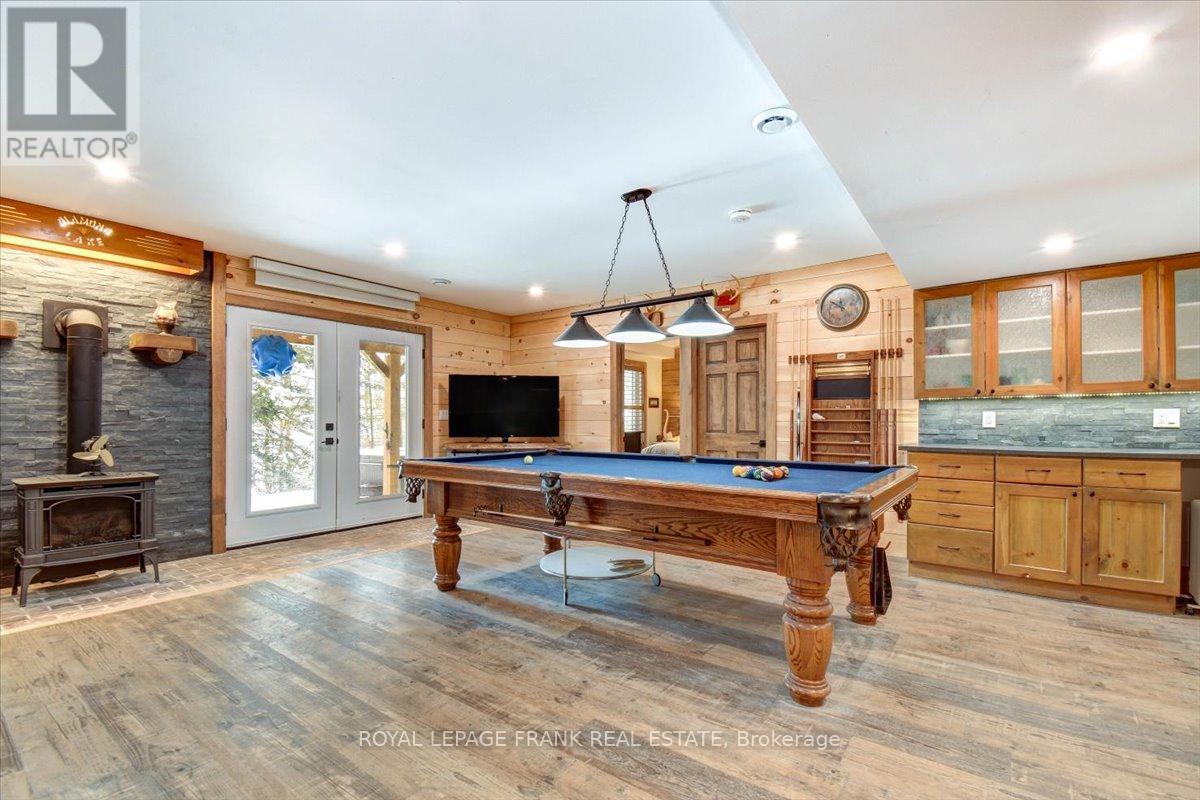 












355 WEST DIAMOND LAKE ROAD

,
Hastings Highlands (Herschel Ward),




Ontario
K0L2A0


