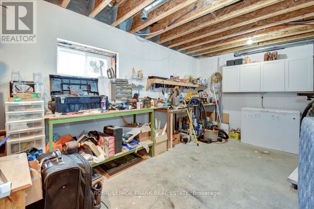 












355 WEST DIAMOND LAKE ROAD

,
Hastings Highlands (Herschel Ward),




Ontario
K0L2A0

