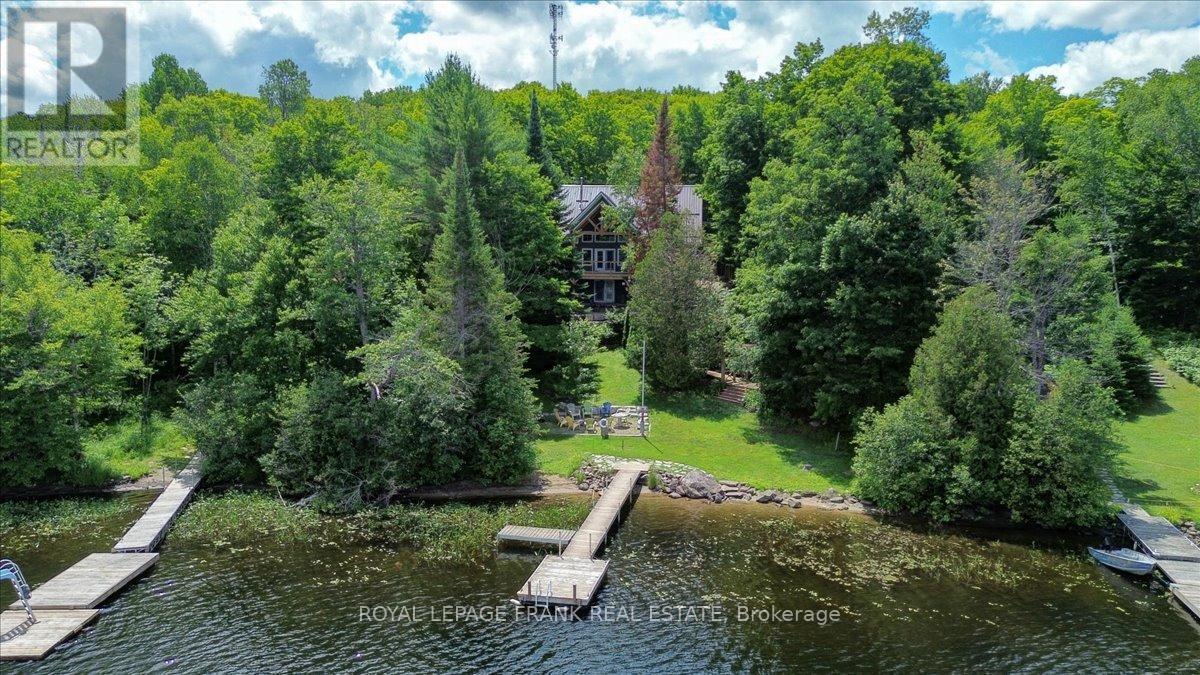 












355 WEST DIAMOND LAKE ROAD

,
Hastings Highlands (Herschel Ward),




Ontario
K0L2A0

