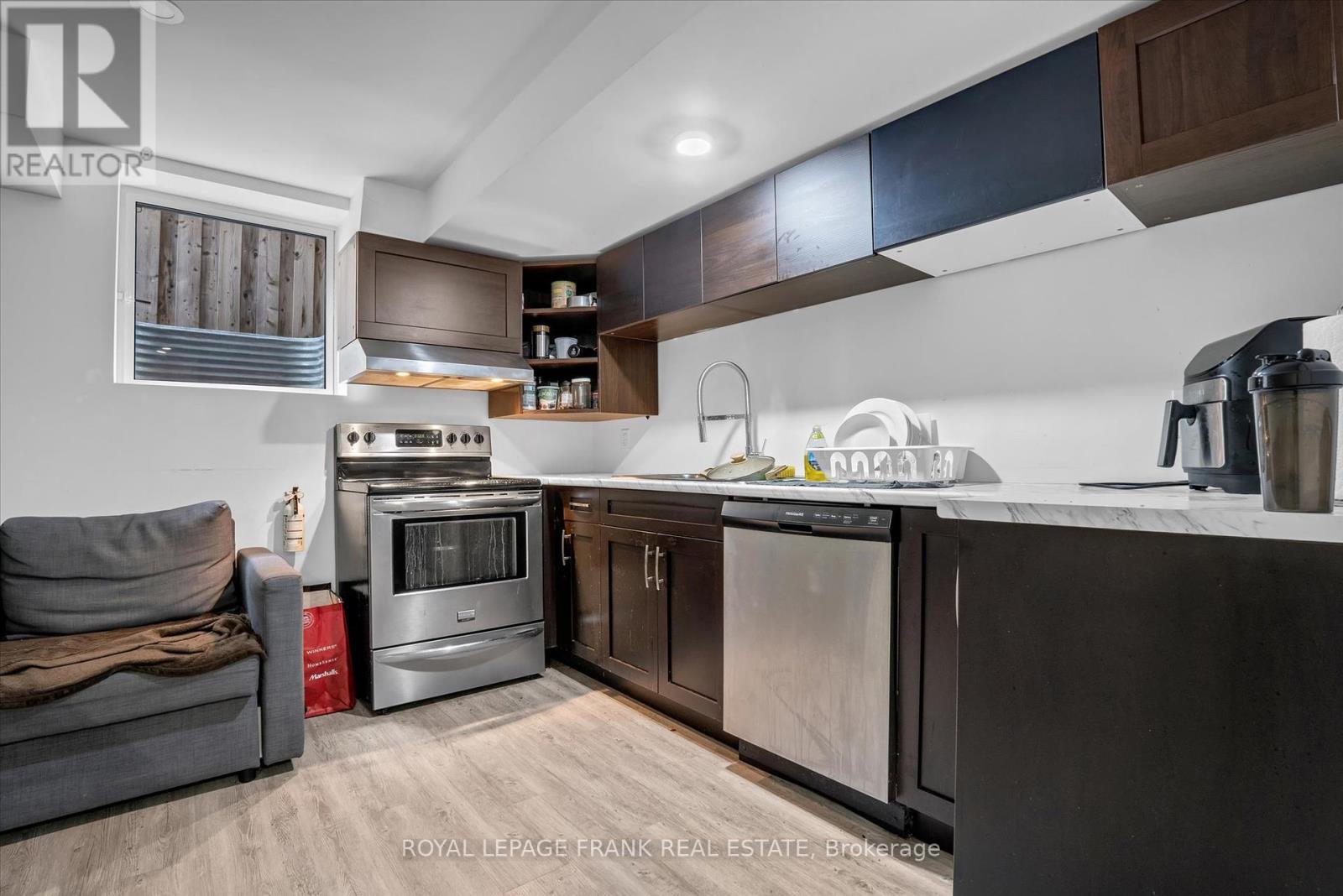 












1330 ALDERGROVE DRIVE

,
Oshawa (Taunton),




Ontario
L1K2Y6

