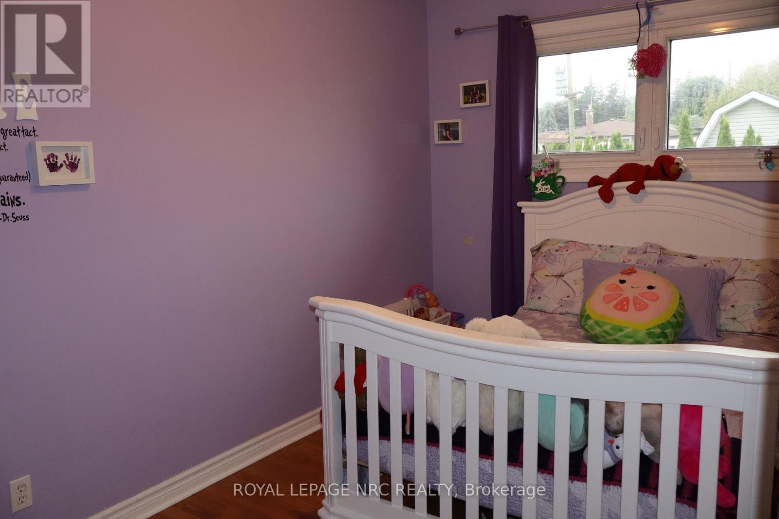 












3071 BASSWOOD COURT

,
Niagara Falls (Church's Lane),




Ontario
L2J2G9

