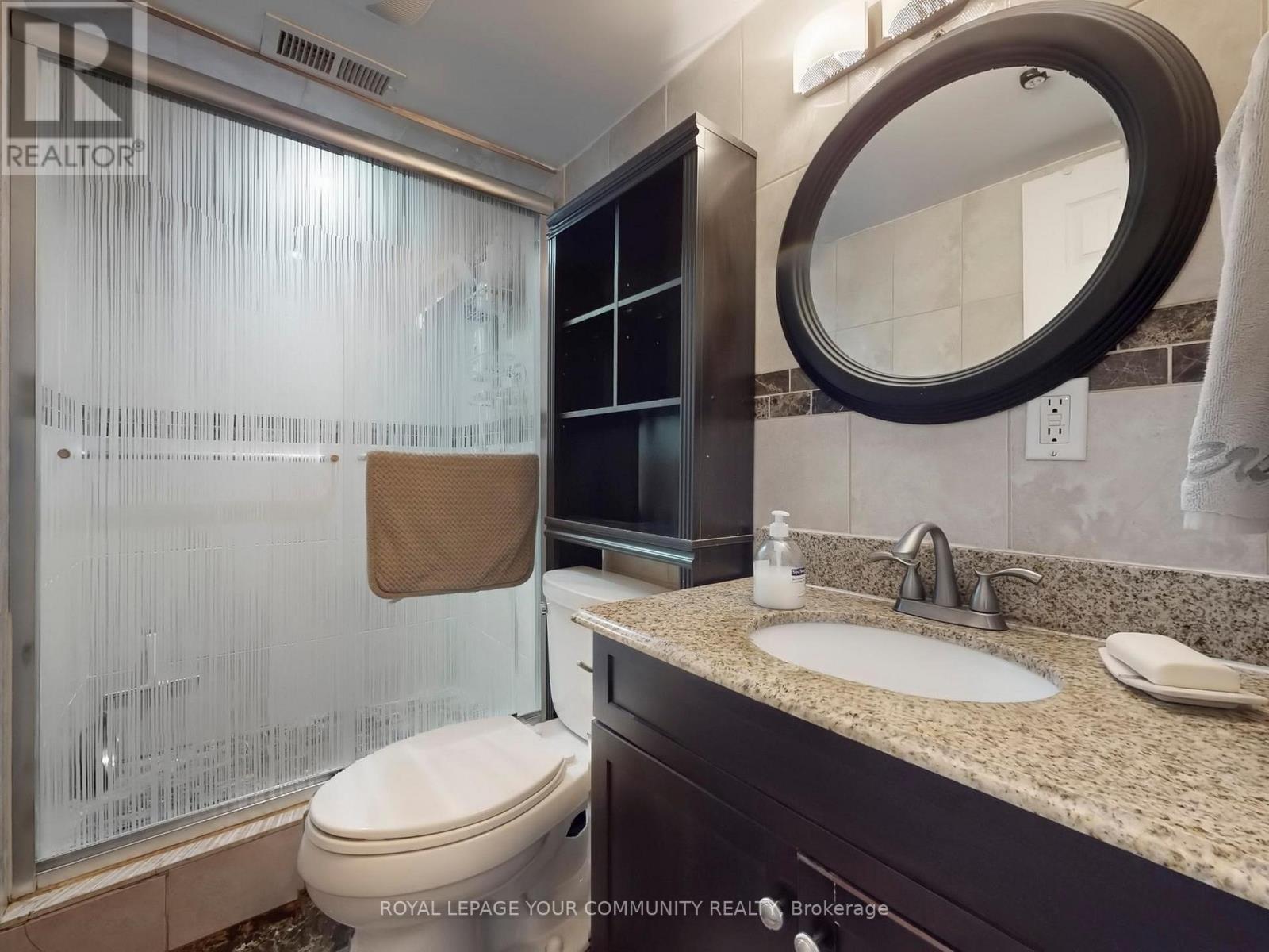 












34 DROXFORD AVENUE

,
Toronto,




Ontario
M1R1K2

