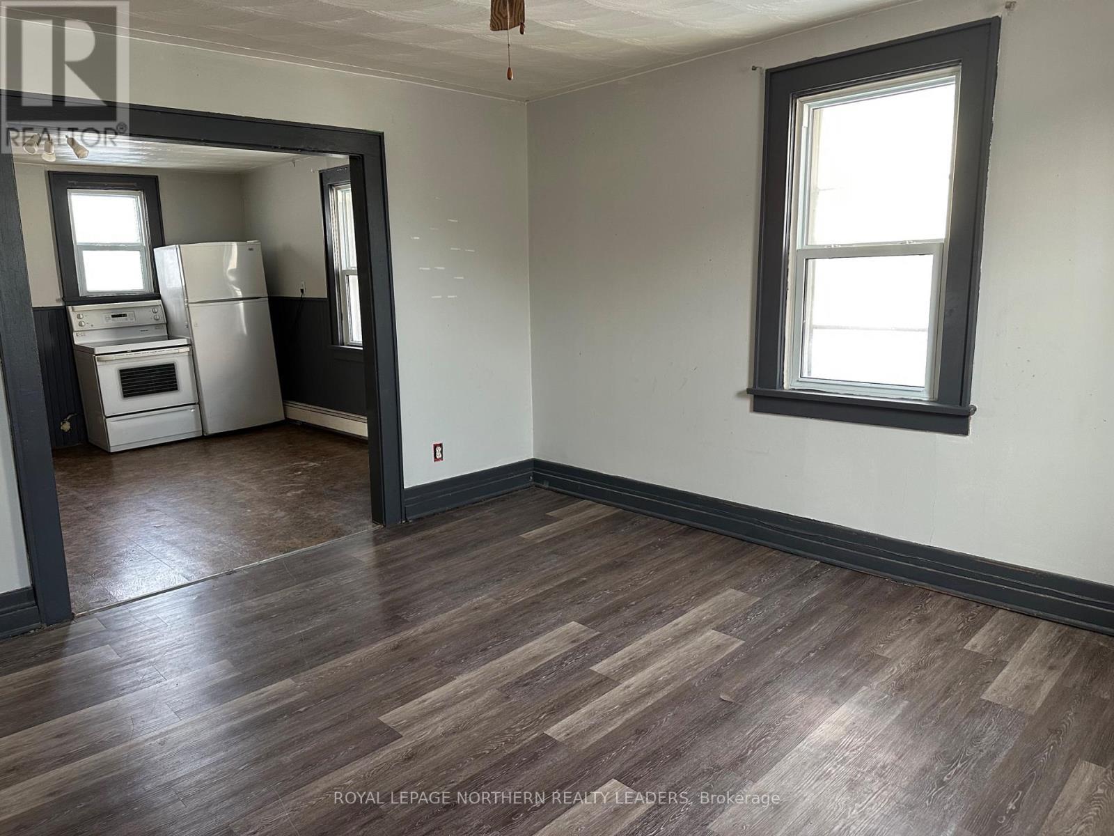 












116 CROATIA AVENUE

,
Timmins (SCH - Main Area),




Ontario
P0N1G0

