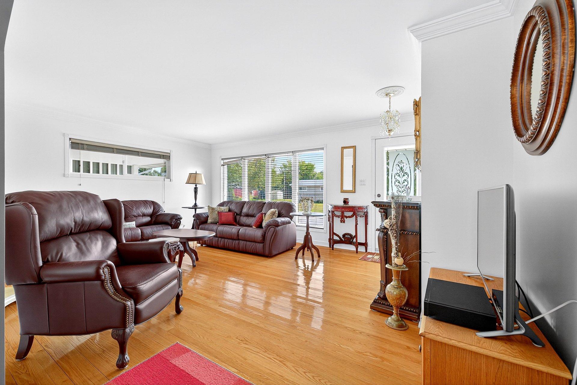 









59


Rue Frontenac

,
Shawville,




QC
J0X2Y0

