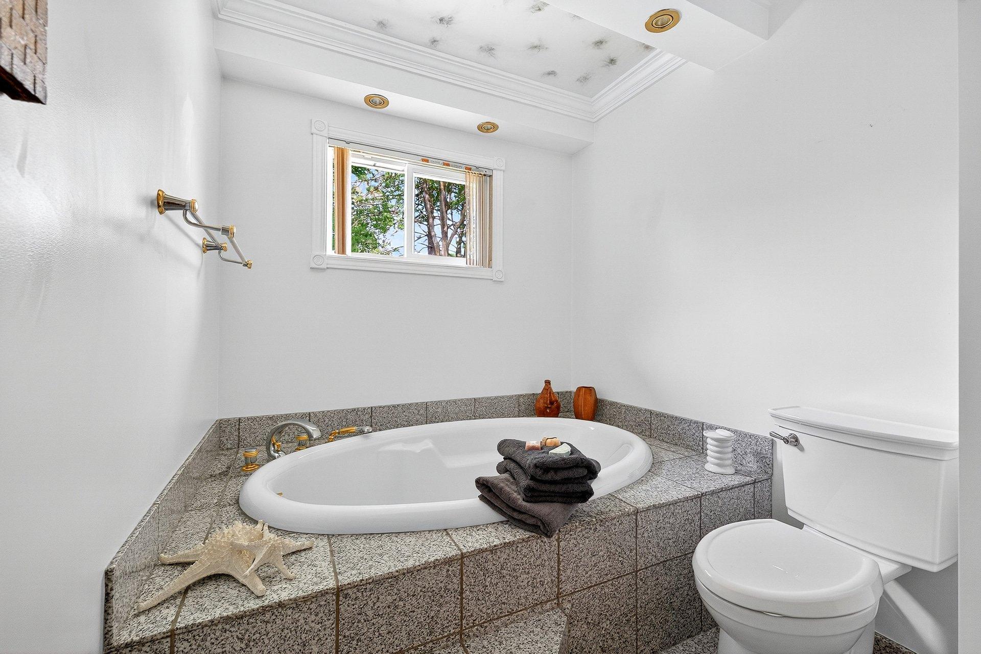 









59


Rue Frontenac

,
Shawville,




QC
J0X2Y0

