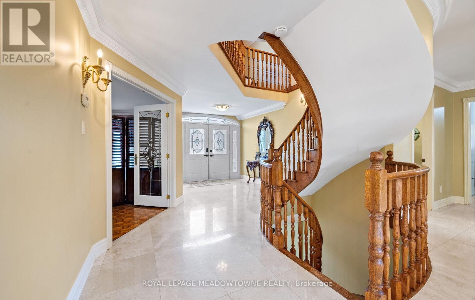 












36 SHADYWOOD ROAD

,
Brampton,




Ontario
L6Z4M1

