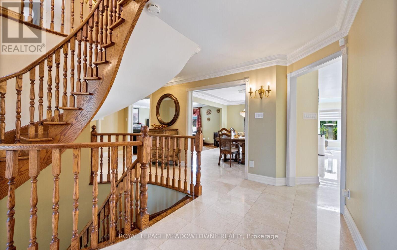 












36 SHADYWOOD ROAD

,
Brampton,




Ontario
L6Z4M1

