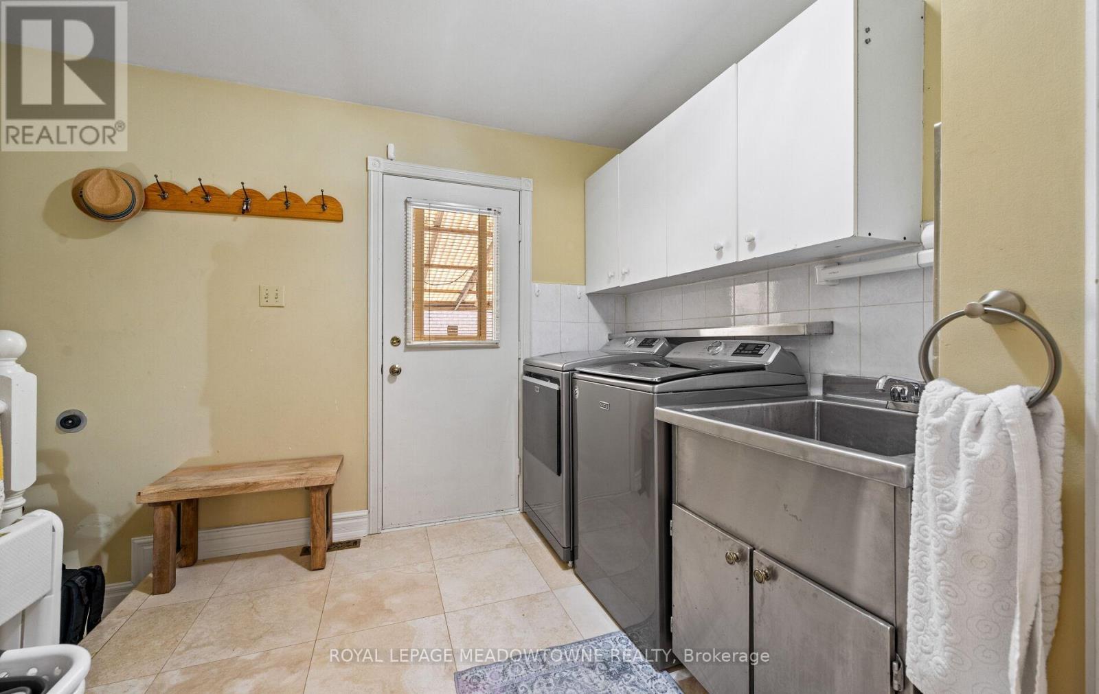 












36 SHADYWOOD ROAD

,
Brampton,




Ontario
L6Z4M1

