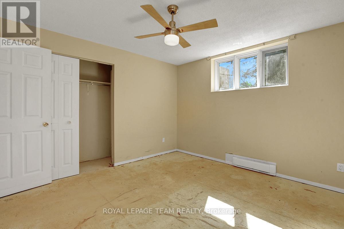 












8055 COUNTY RD. 44 ROAD

,
Edwardsburgh/Cardinal,




Ontario
K0E1X0

