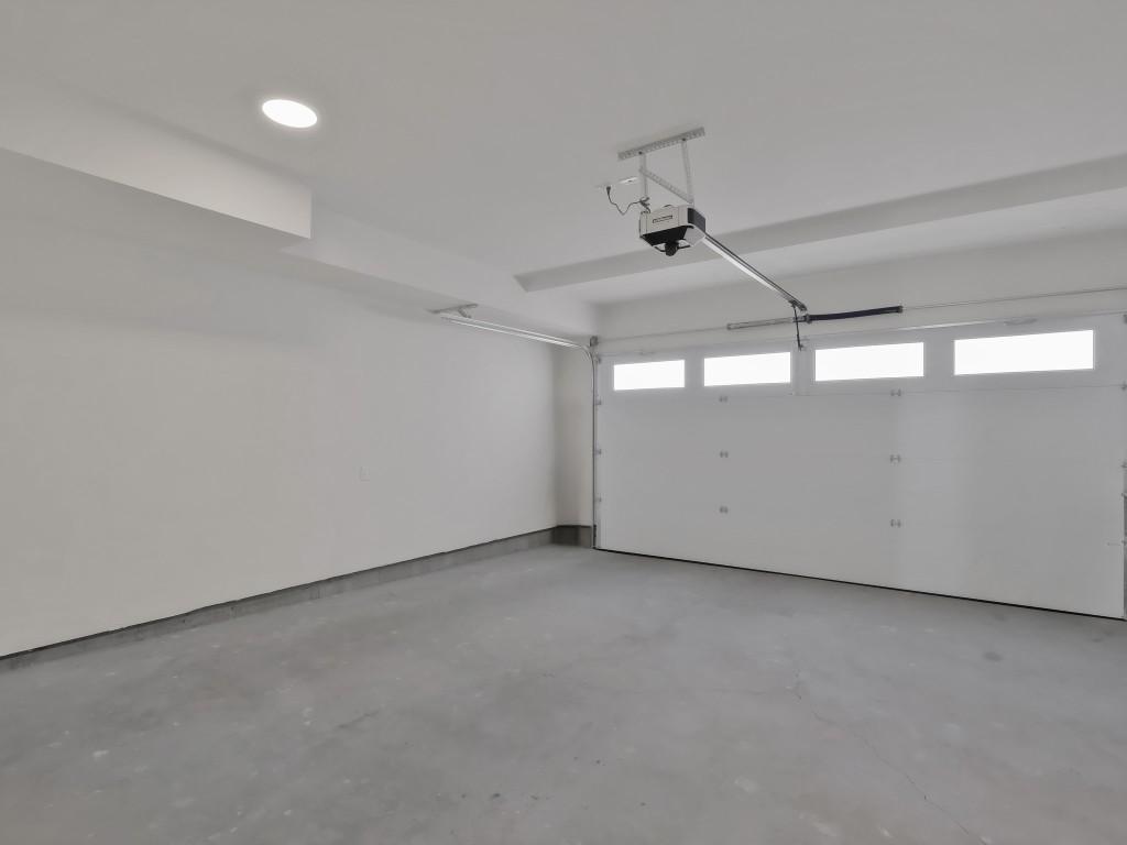 









115


Wyndham

Crescent, 23,
Kelowna,




BC
V1V 1Z1

