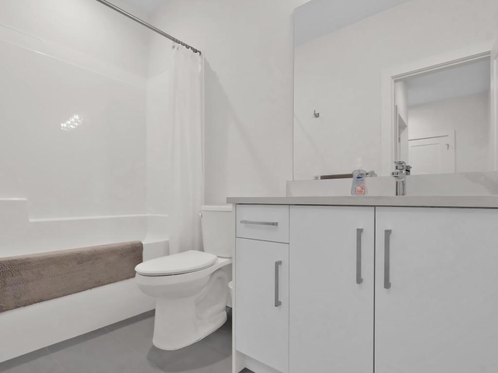 









115


Wyndham

Crescent, 23,
Kelowna,




BC
V1V 1Z1

