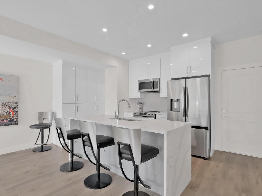 









115


Wyndham

Crescent, 23,
Kelowna,




BC
V1V 1Z1


