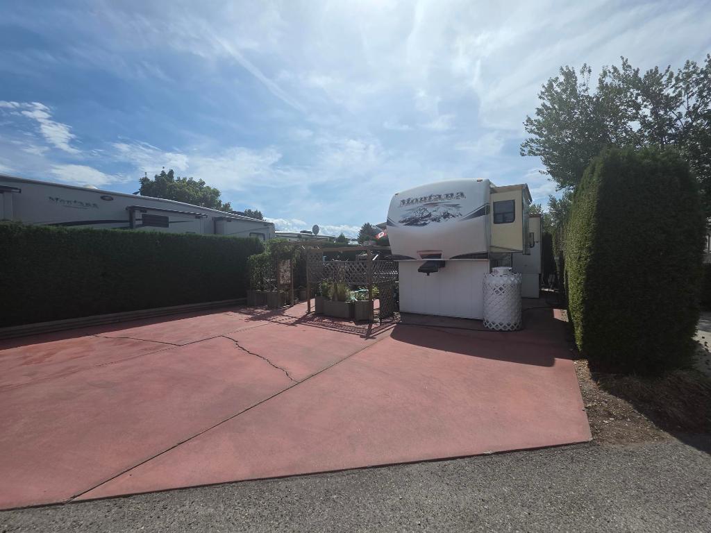 









415


Commonwealth

Road, 531,
Kelowna,







BC
V4V 1P4

