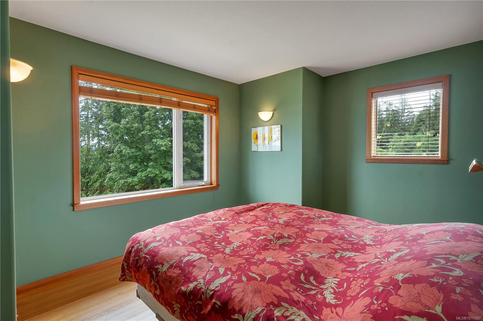 









1418


Schooner

Rd,
Quadra Island,




BC
V0P 1H0

