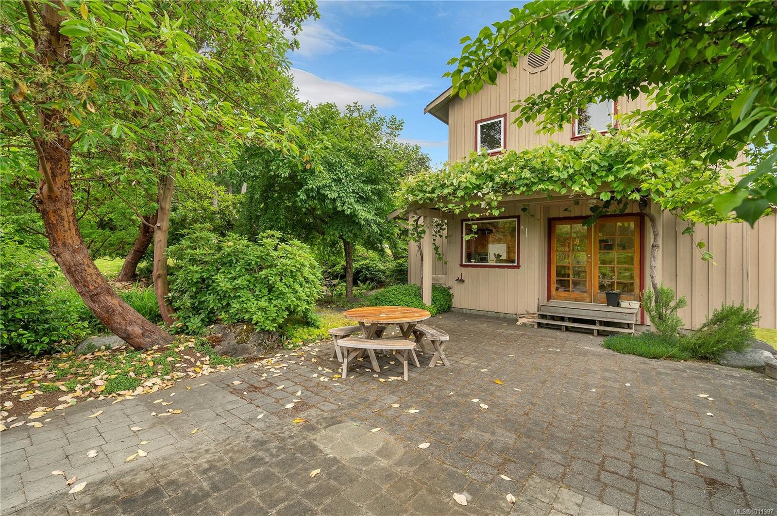 









1418


Schooner

Rd,
Quadra Island,




BC
V0P 1H0

