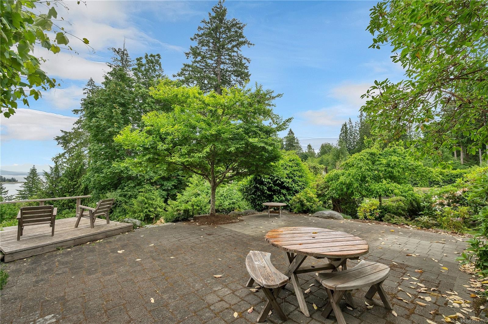 









1418


Schooner

Rd,
Quadra Island,




BC
V0P 1H0

