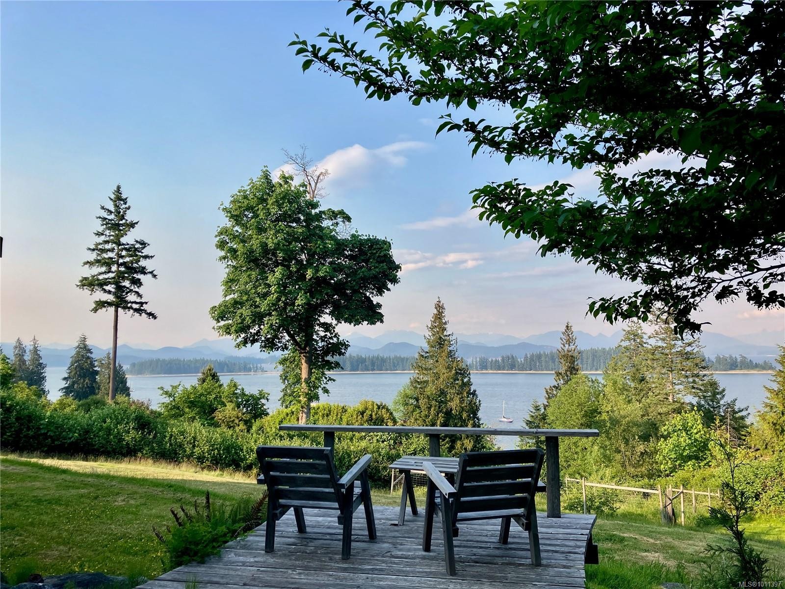 









1418


Schooner

Rd,
Quadra Island,




BC
V0P 1H0

