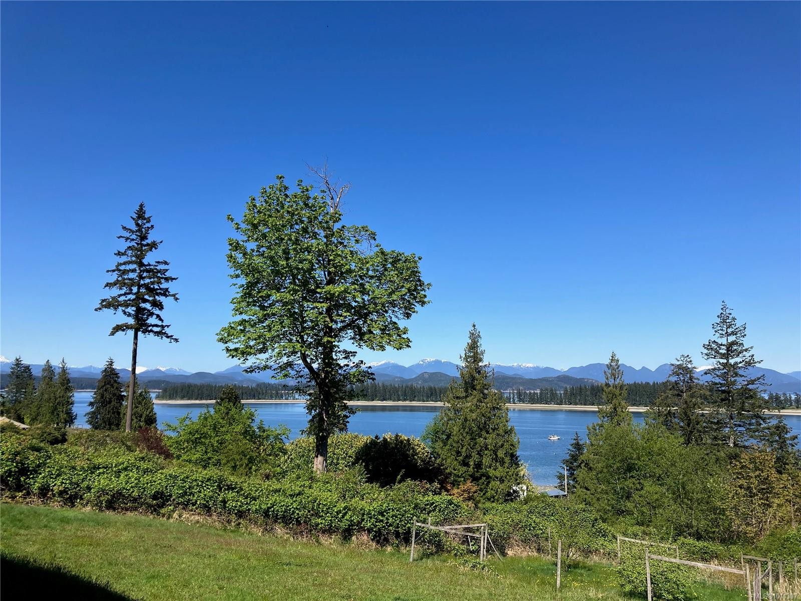 









1418


Schooner

Rd,
Quadra Island,




BC
V0P 1H0

