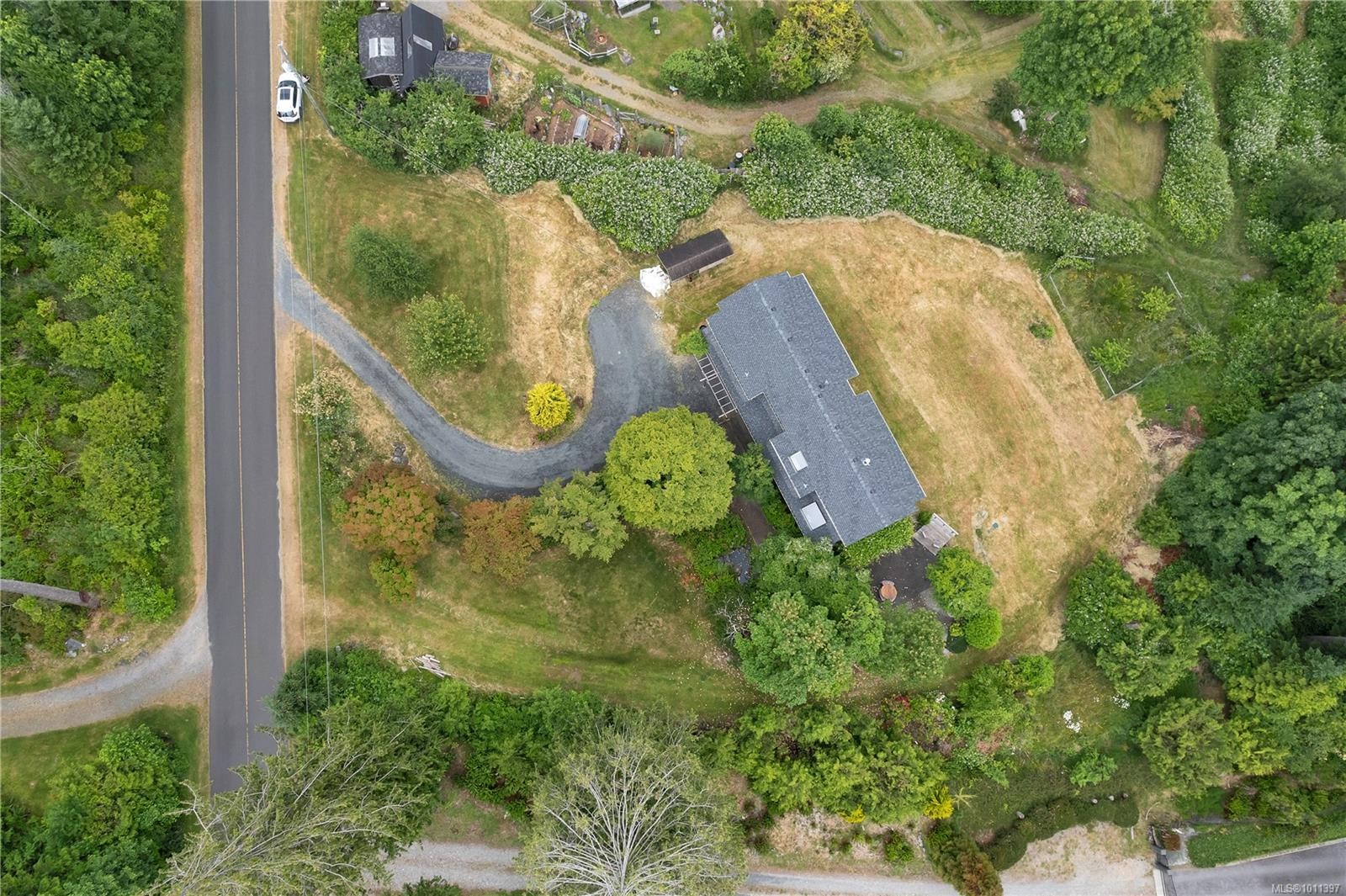 









1418


Schooner

Rd,
Quadra Island,




BC
V0P 1H0

