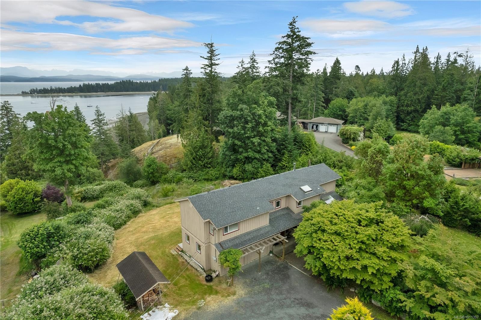 









1418


Schooner

Rd,
Quadra Island,




BC
V0P 1H0


