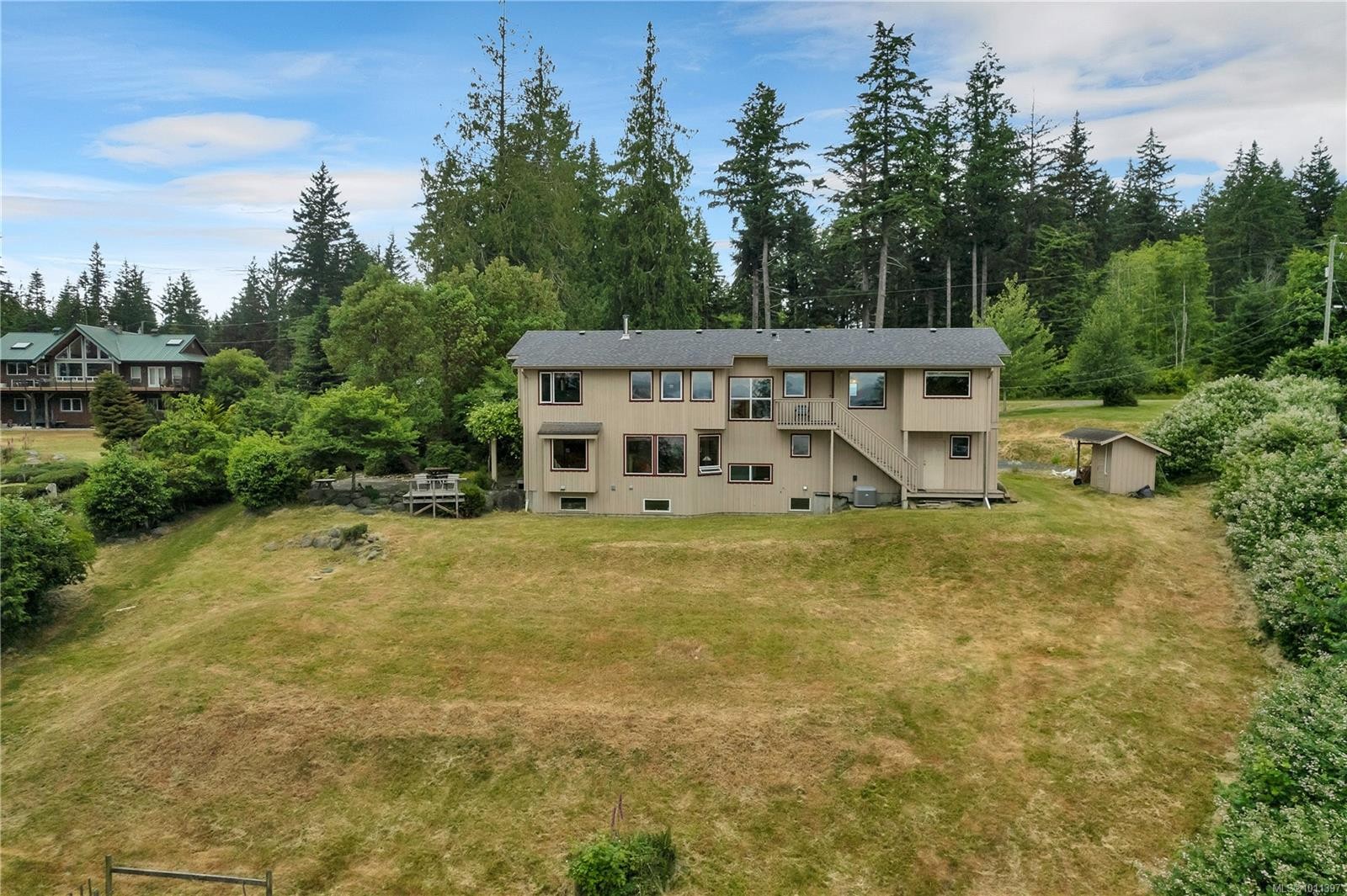 









1418


Schooner

Rd,
Quadra Island,




BC
V0P 1H0


